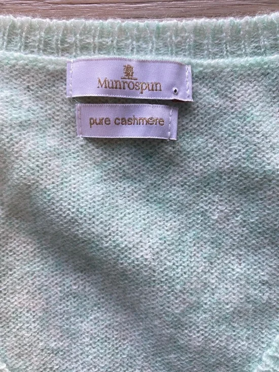 Munrospun 100% Cashmere Mint Green Sleeveless Sweater Vest Top - Picture 4 of 9
